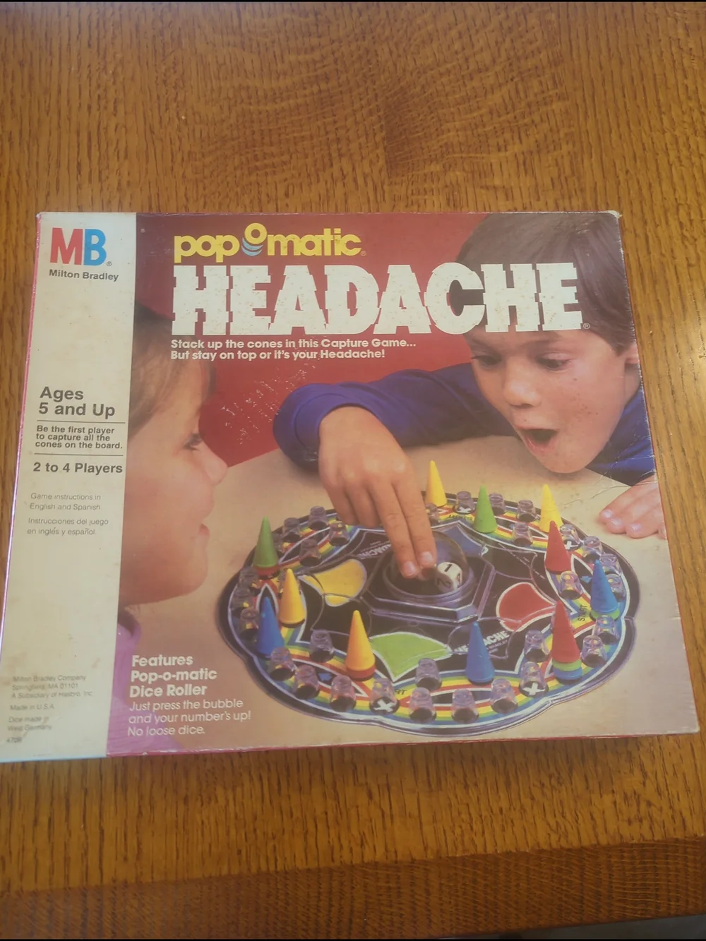1986 Pop O Matic MB HEADACHE Board Game Cone Pcs CAPTURE GAME Complete Vintage